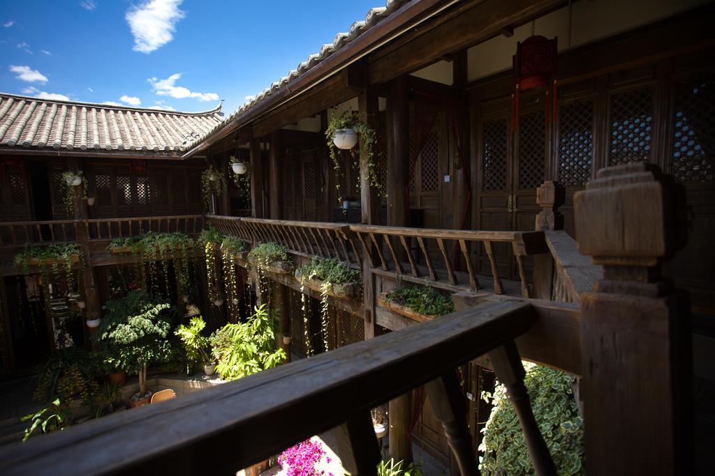 Lijiang Emerald Bay Inn Exterior foto